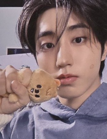 ️️ ️ tweet media