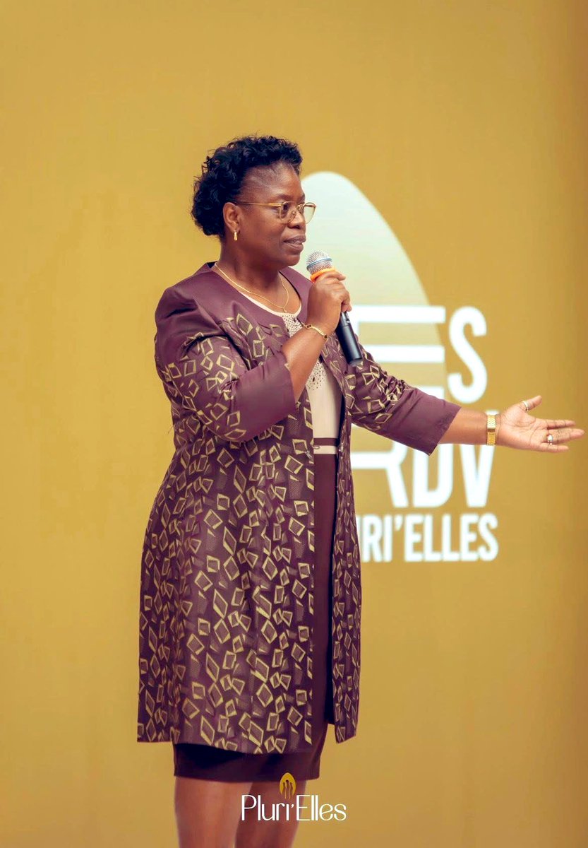 Vous avez rédigé votre discours.
Vous allez le prononcer dans 10 jours.

Bravo ! Une grande étape est franchie.

Mais dites-moi…
pensez-vous être réellement prêt pour le jour J ?

Le #verbal est prêt : les mots sont choisis, le message est structuré.
✔️ Case cochée.

Mais ce