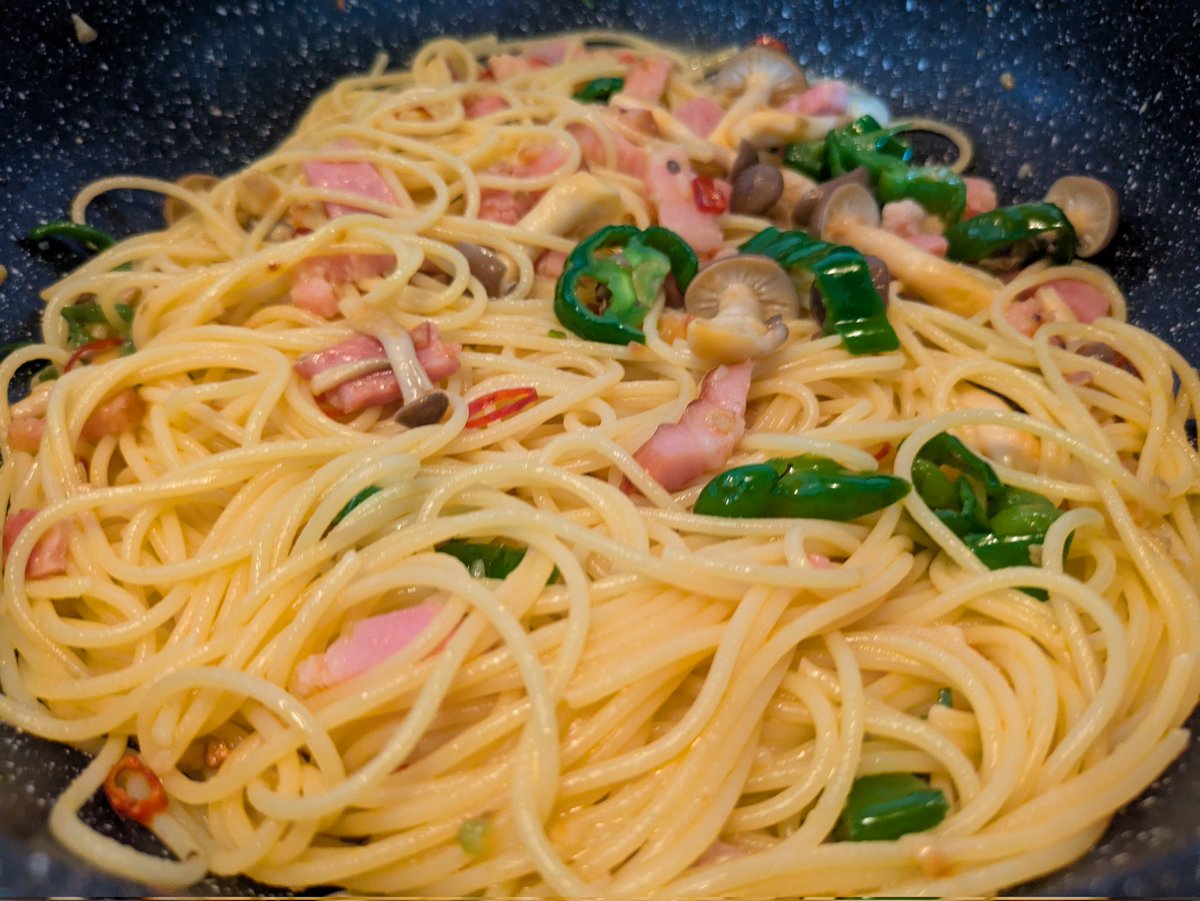 味噌煮込み tweet media