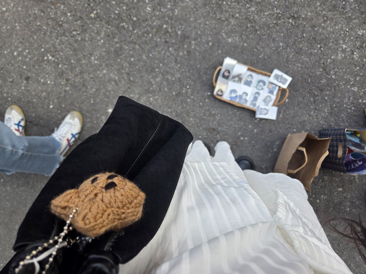 뭉개뭉 tweet media