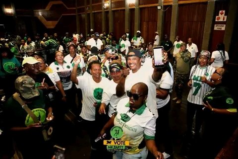 Cadre Lerato Nguyi tweet media