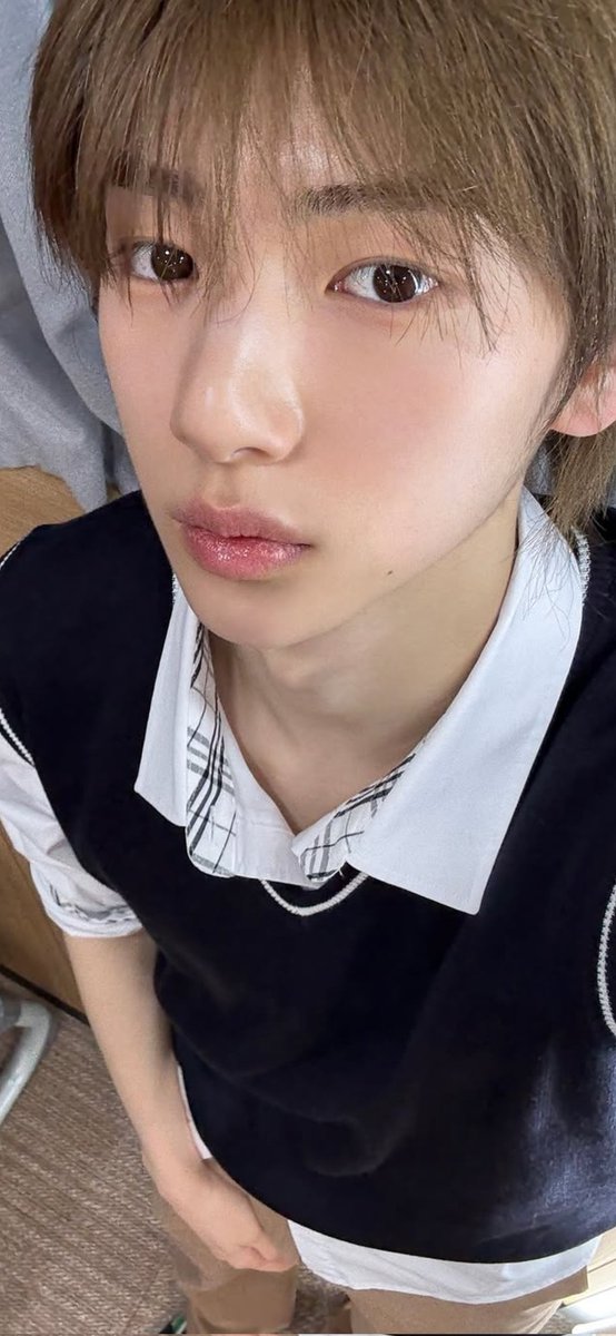 sora ໒꒰๑´••`๑꒱১ tweet media