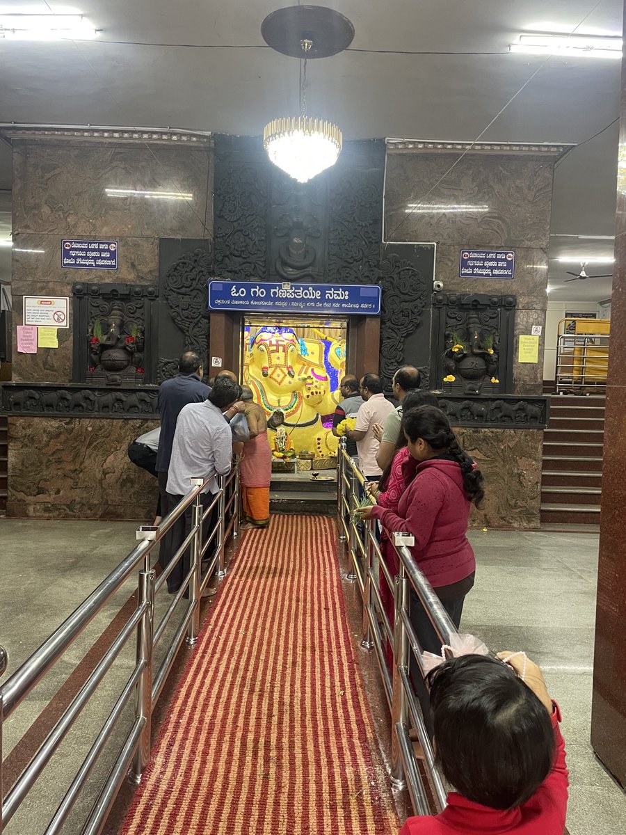 vinaykashy's tweet photo. From 2020-2023 every RCB match day i would visit a temple and once i even walked to Dodda Ganesha temple. For two years i would just silently pray from office because work was hectic!
It’s that time of the year again!!! #MatchdayRituals https://t.co/k60WOe1Fry