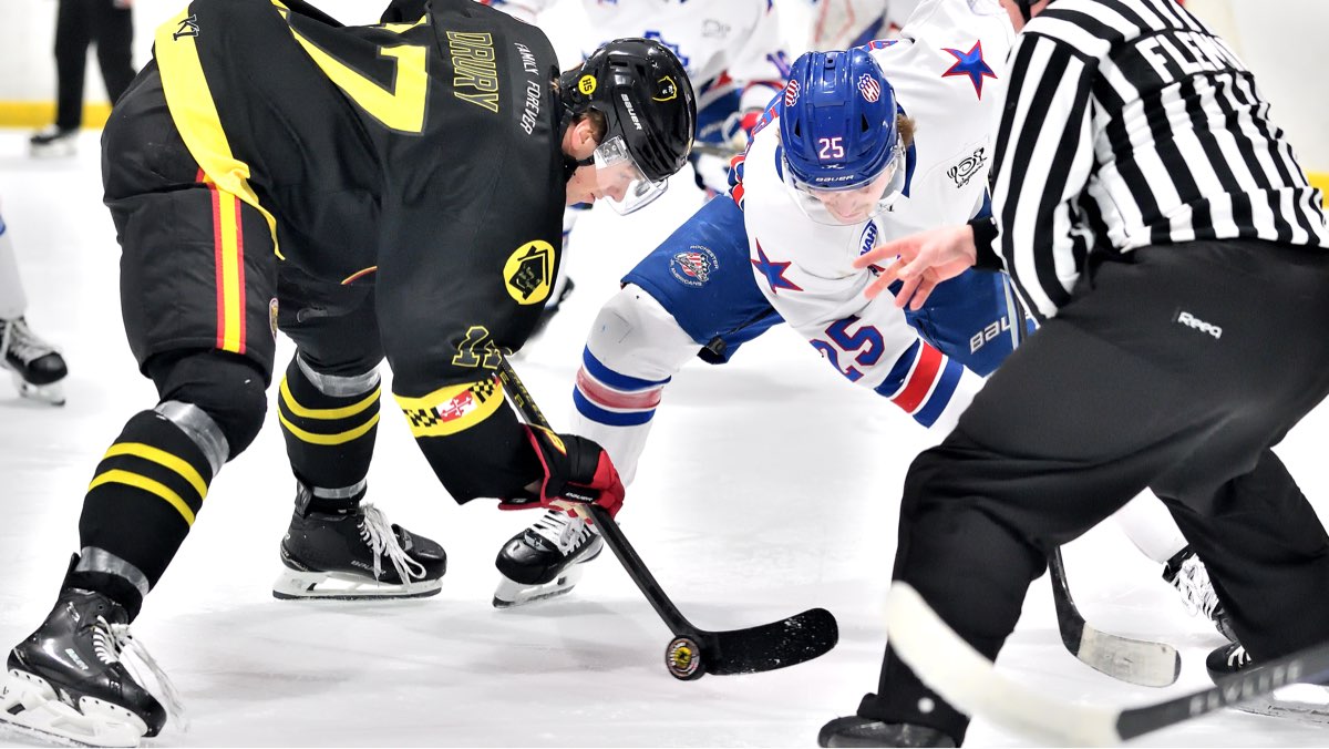 Defending The Den tweet media