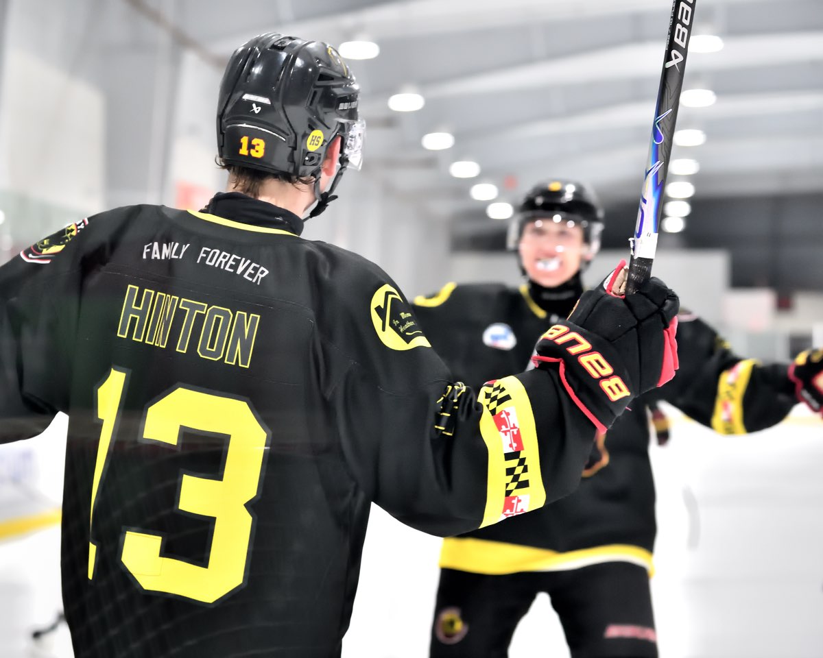 Defending The Den tweet media