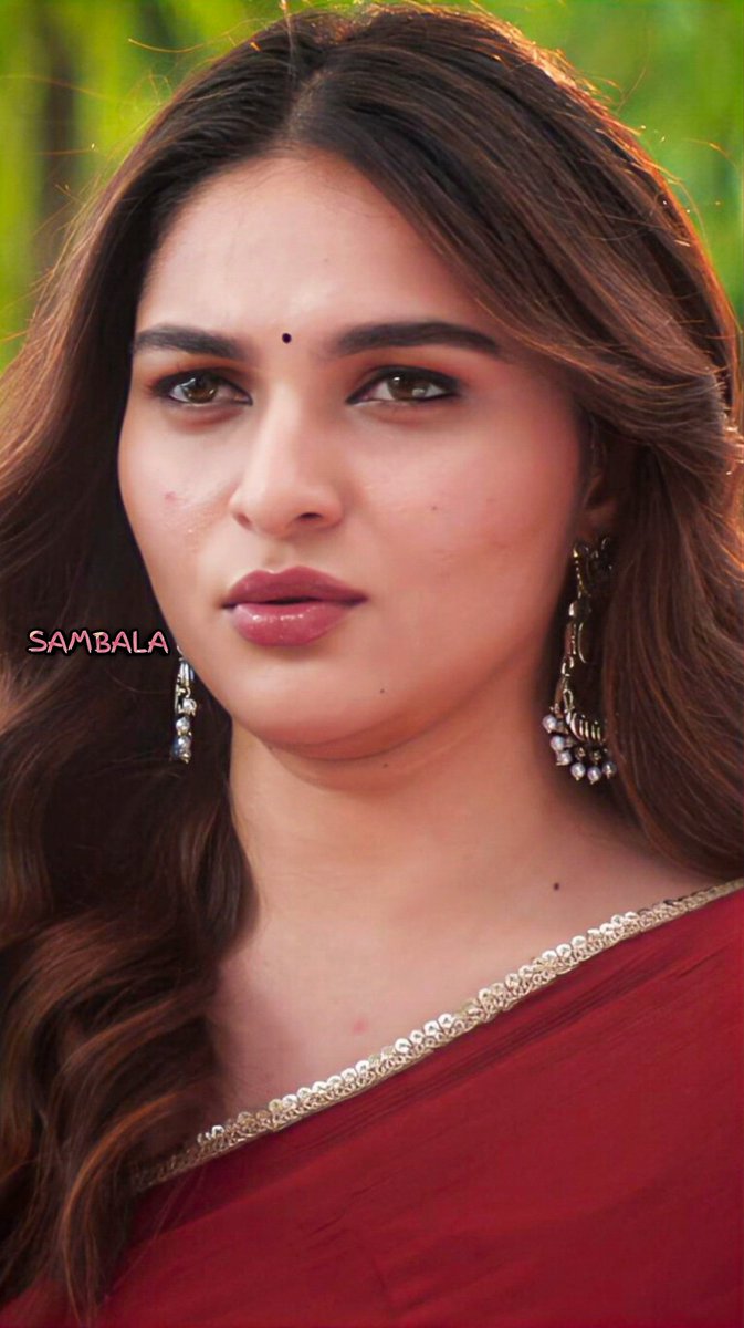 SamBalaEditZ 💋✨ tweet media