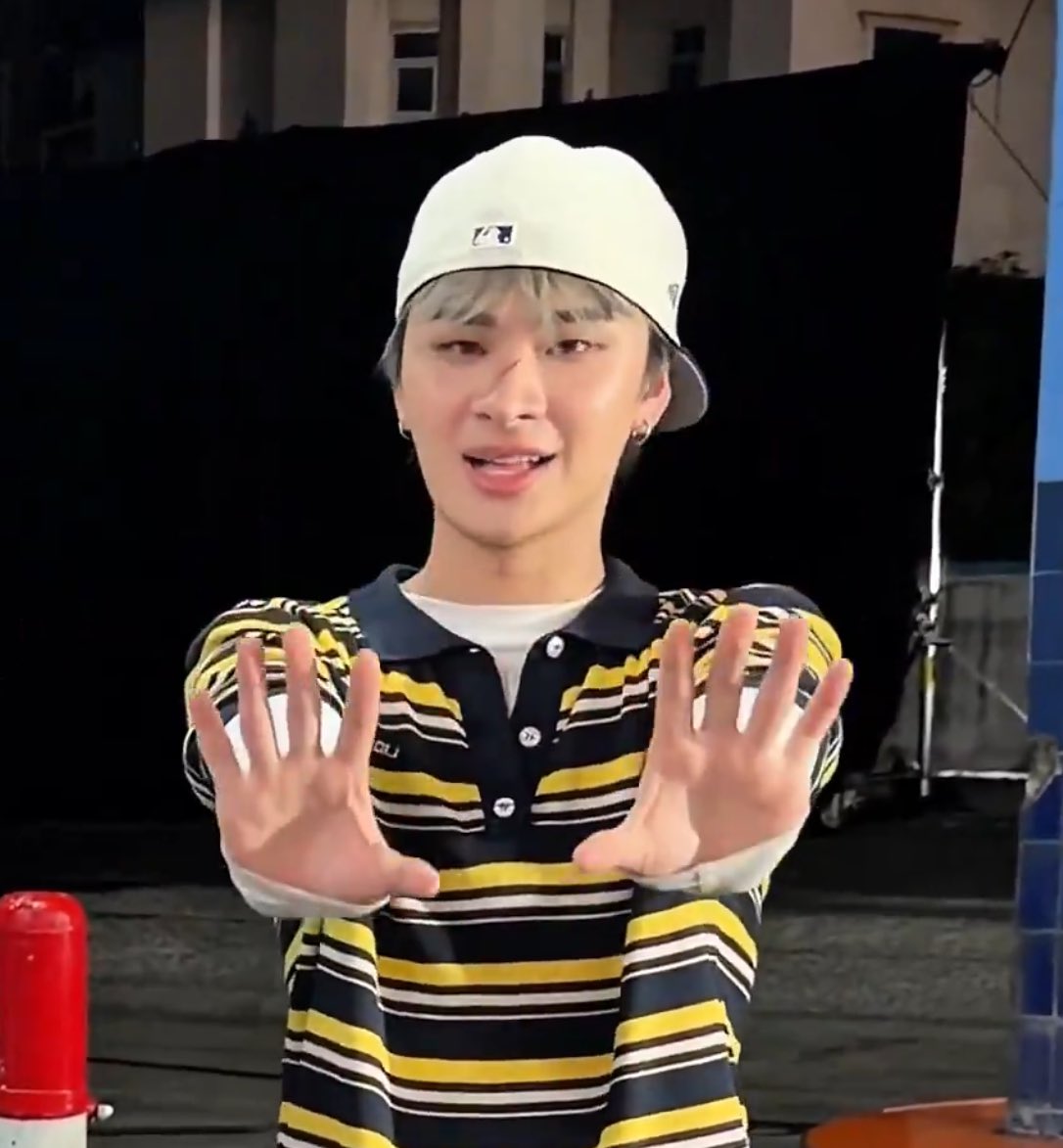 P ( ◡̀_◡́)ᕤ🍫🍓 tweet media