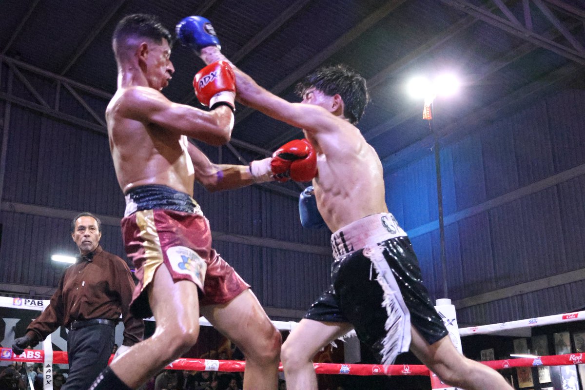 MisterCocoCanal's tweet photo. Arena Jalisco 🥊😎📸 
Evento del 2016-2-21 

Boxeador: https://t.co/fsaasNfk8i

😎🎥: @FoxxxesNBunnies 🦊&amp;🐰

#Boxing #Boxeando #BoxeoMexicano 
#BoxeoMexicano #BoxeoProfesional #ArenaJalisco #MisterCocoCanal 
#FoxxxesNBunnies https://t.co/i6shzgJMVX