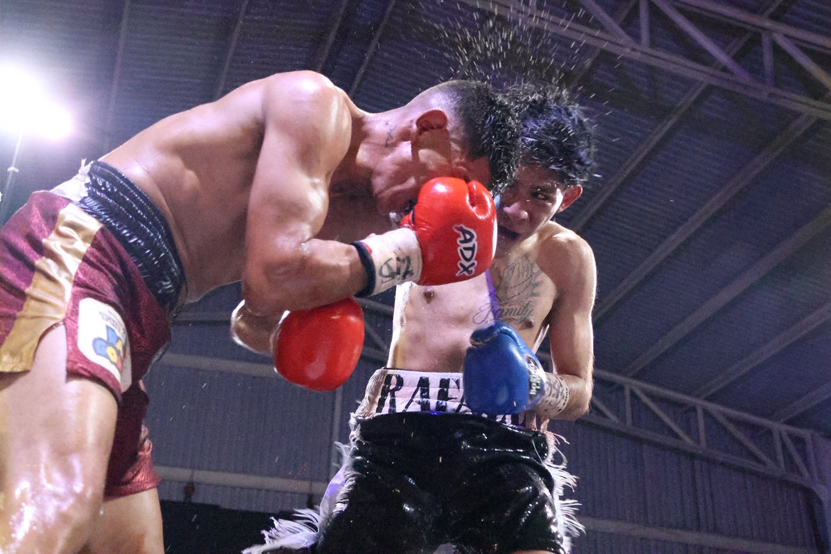 MisterCocoCanal's tweet photo. Arena Jalisco 🥊😎📸 
Evento del 2016-2-21 

Boxeador: https://t.co/fsaasNfk8i

😎🎥: @FoxxxesNBunnies 🦊&amp;🐰

#Boxing #Boxeando #BoxeoMexicano 
#BoxeoMexicano #BoxeoProfesional #ArenaJalisco #MisterCocoCanal 
#FoxxxesNBunnies https://t.co/i6shzgJMVX