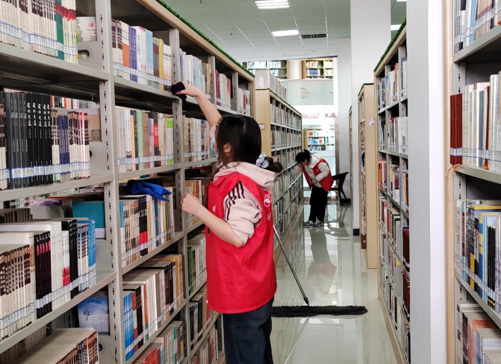 Alexis Huntington tweet media