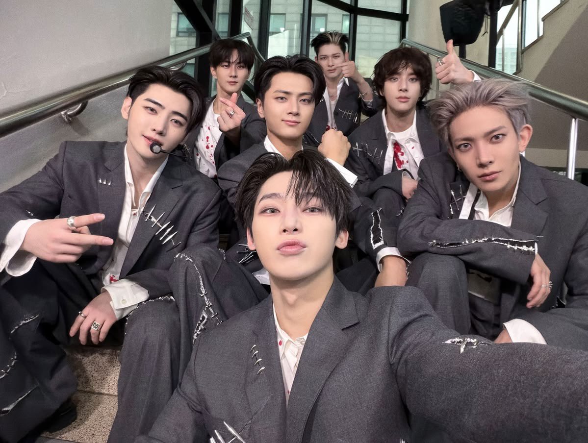 Sel ✮⋆˙ ENHYPEN IS 7 tweet media