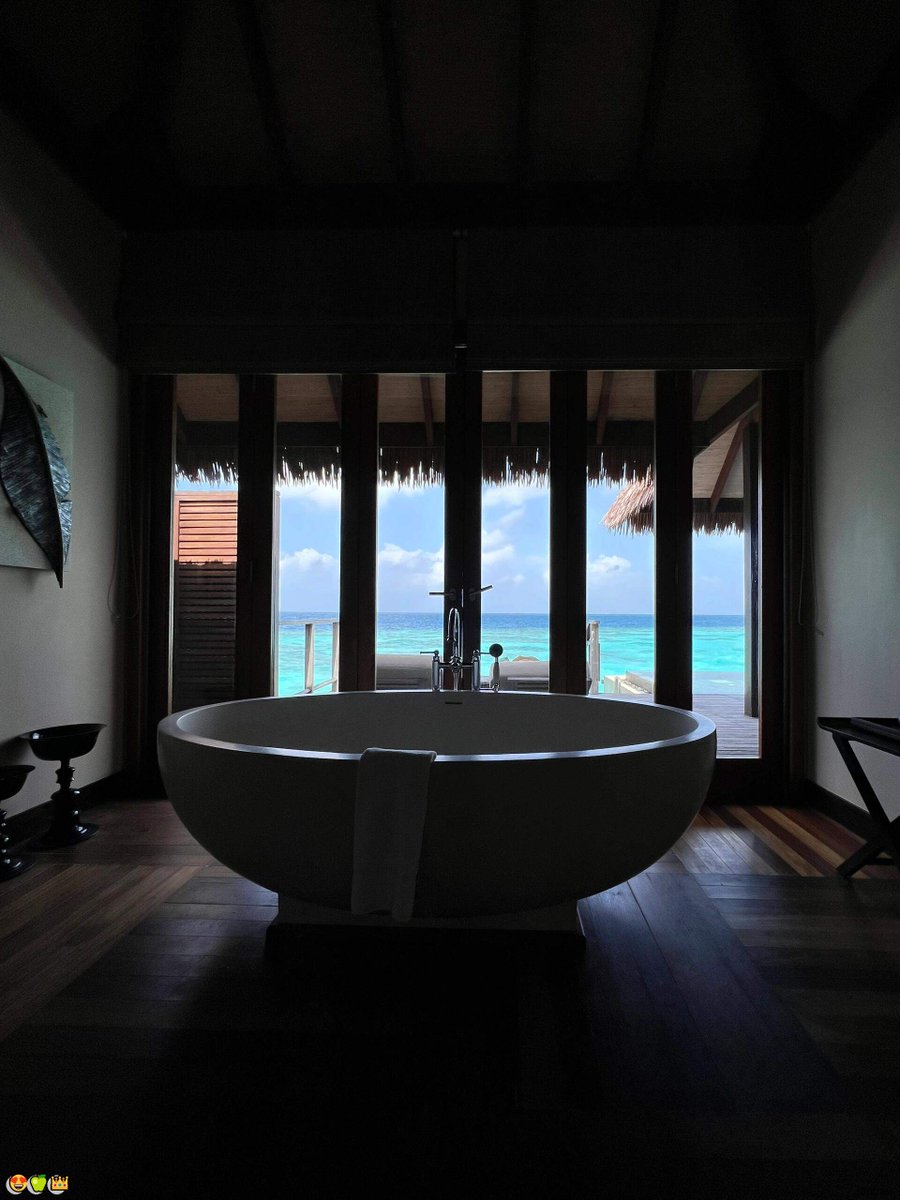 Beverly Russell tweet media