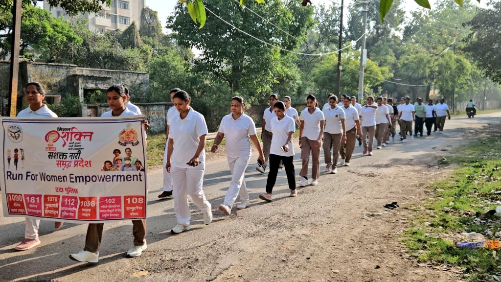 Etah Police tweet media