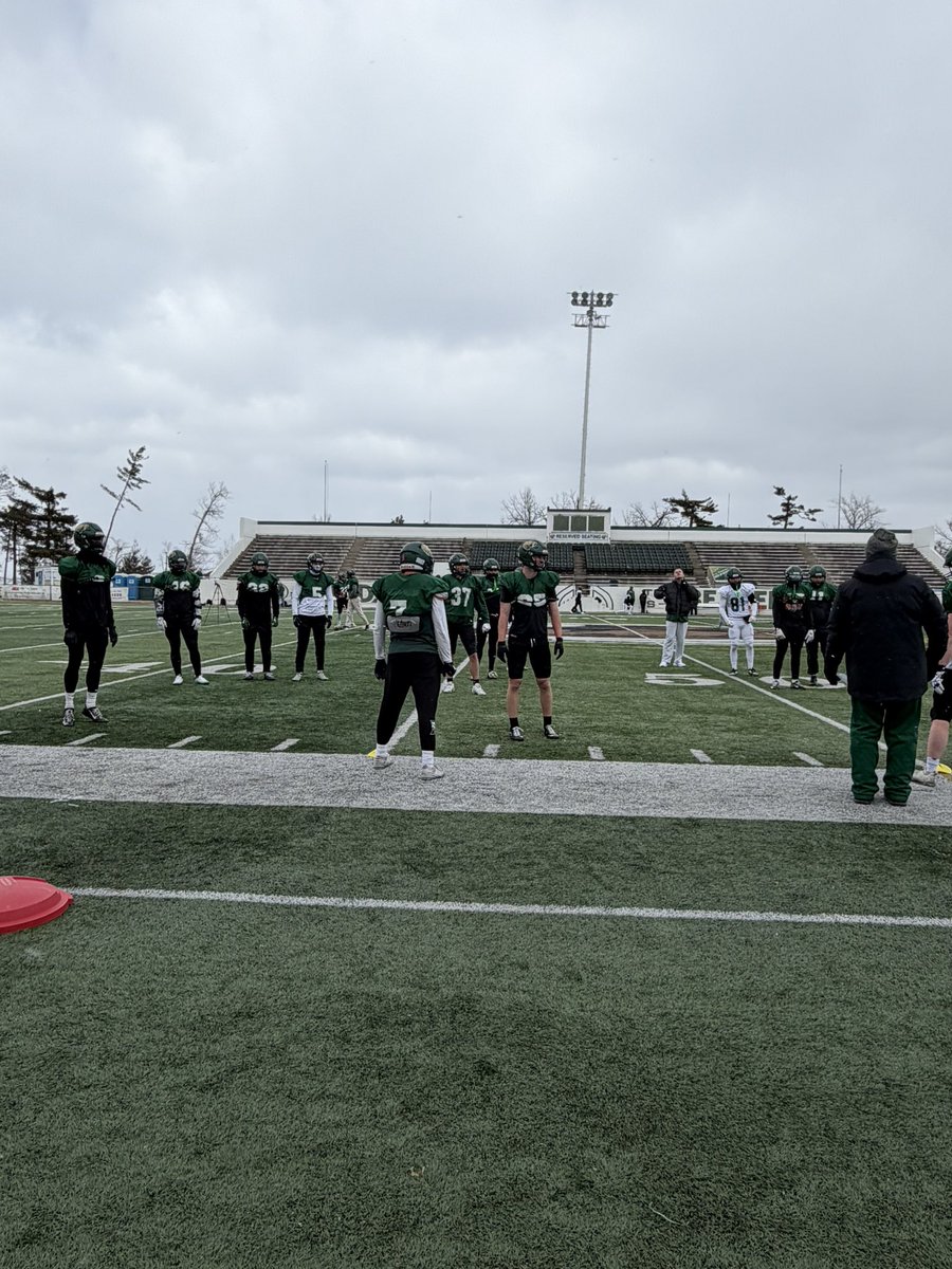 WyattFreking's tweet photo. Thanks @CoachBolte for the Junior day invite, had a great time! Excited to stay in touch! @BrandonLabath https://t.co/o9ZPFjwquM