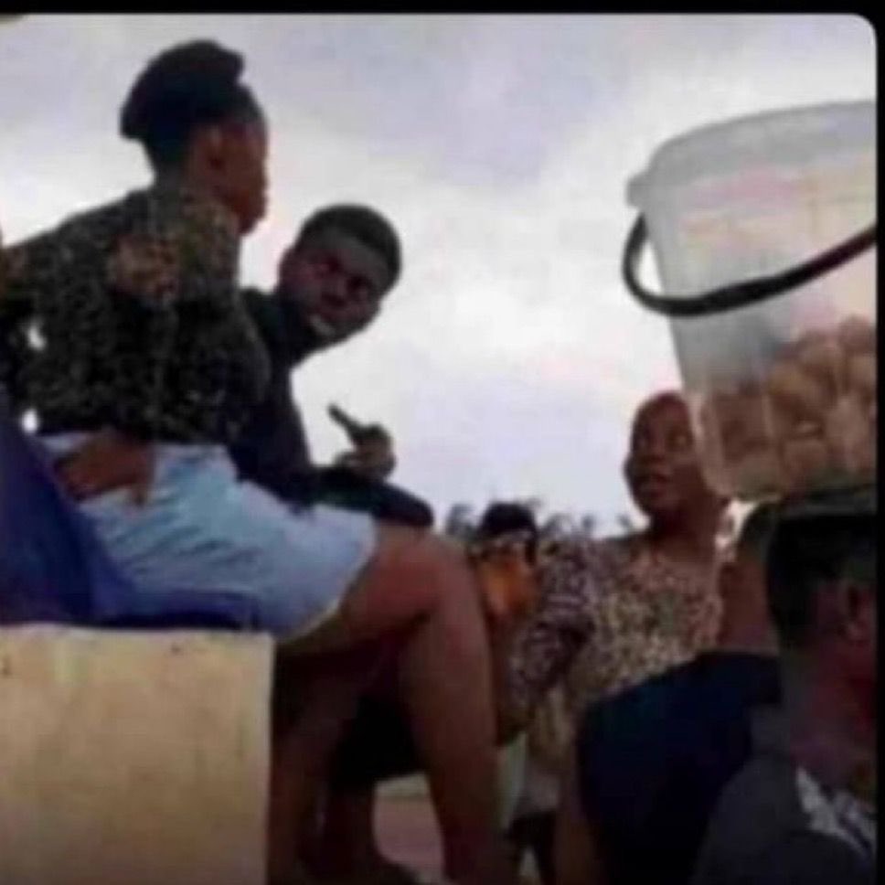 WIRELESS GUY_😬 tweet media