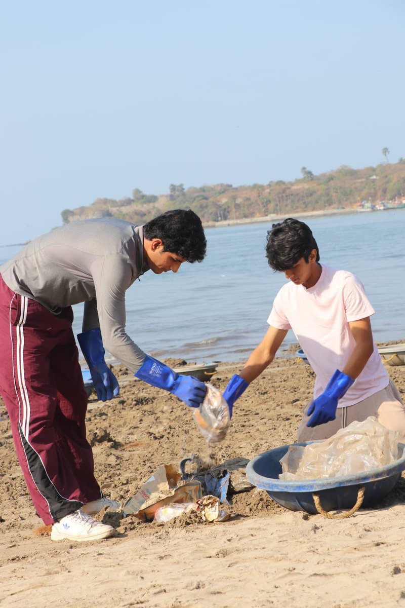 Afroz shah tweet media