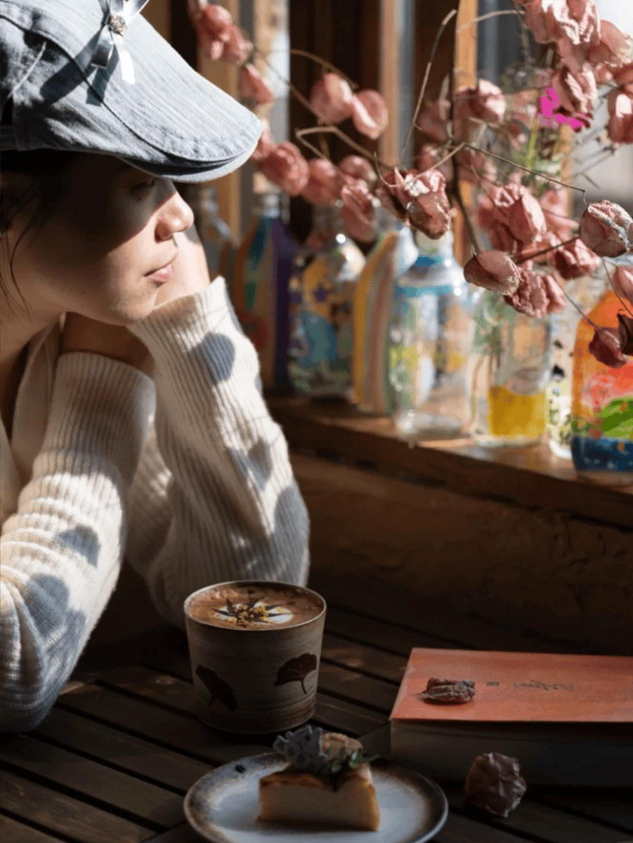 Mollyy Clark tweet media