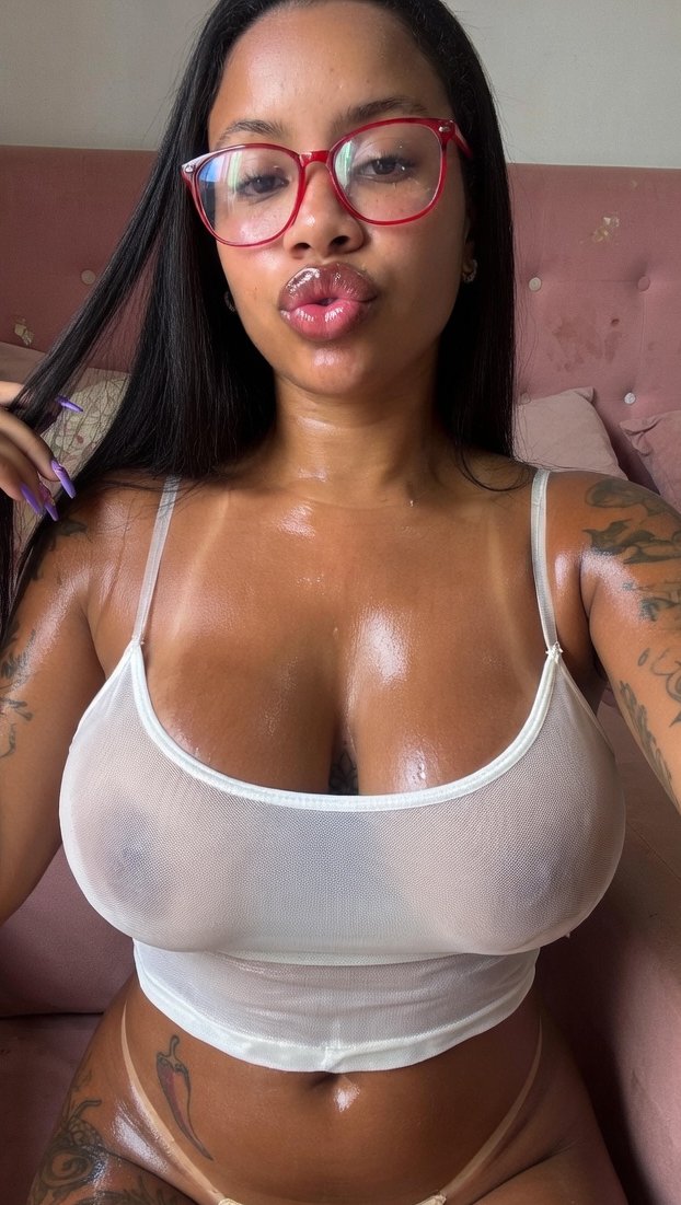 ⅌ ⋆ Big Boobs 😈🌶️ tweet media