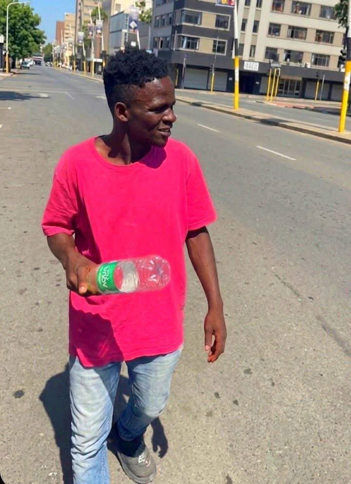 Born-in-SA🇿🇦 tweet media