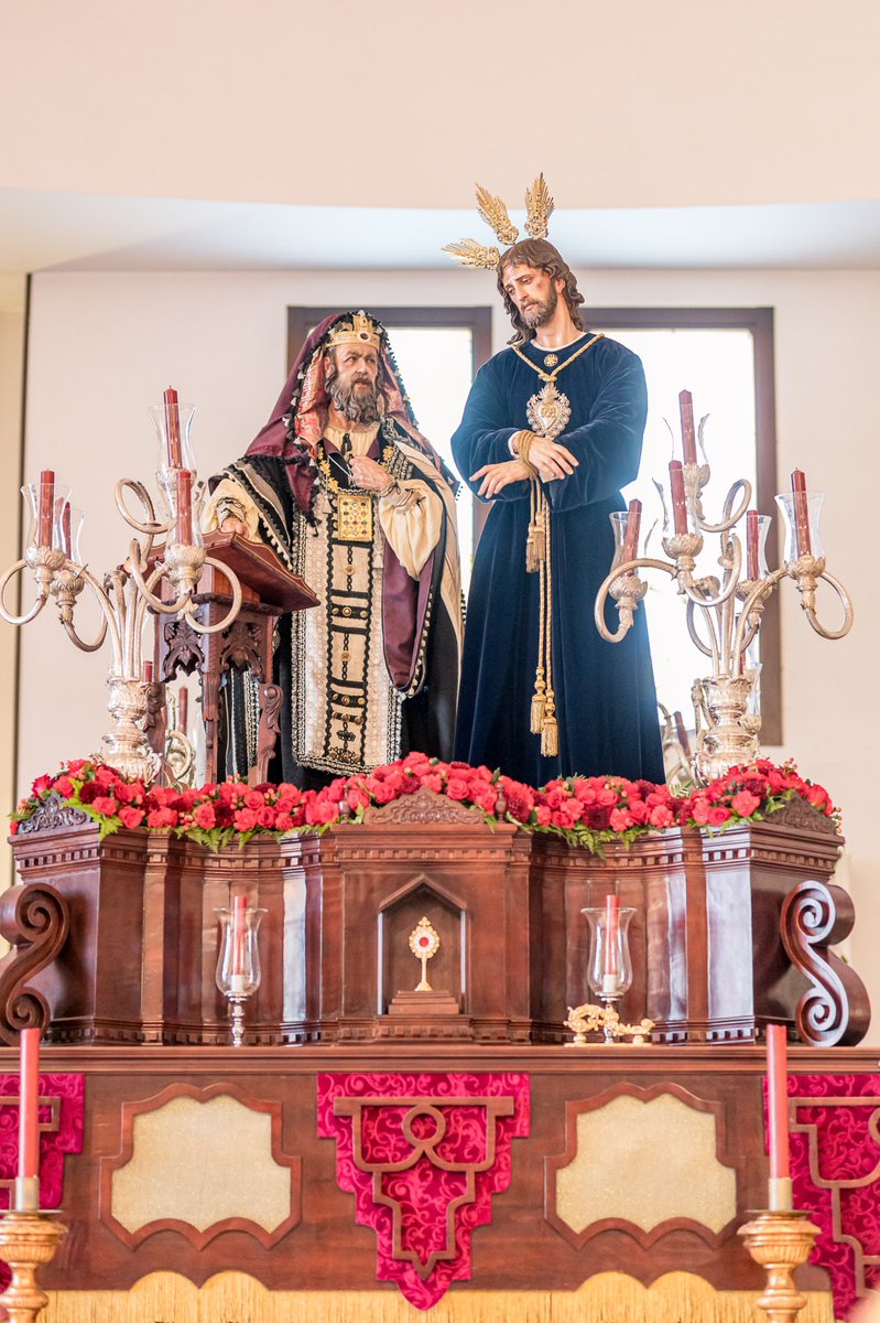 amoryhumildad1's tweet photo. SÁBADO DE PASIÓN     

📸@franphoto85 

🌹@alberto_prats

#HermandaddeSantaÁngela
#LaDehesilla
#AmoryHumildad https://t.co/gWD0zwXFm2