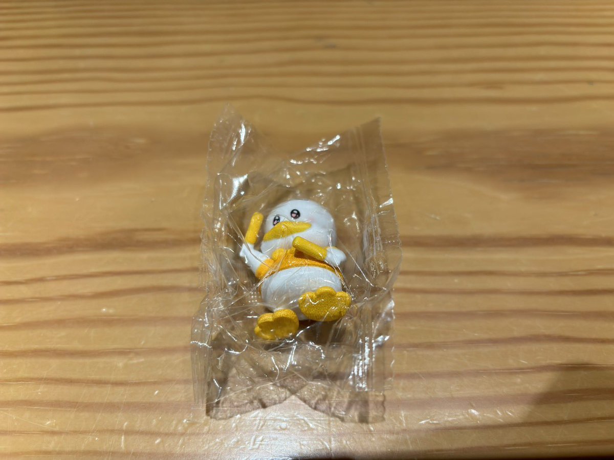 _____199507's tweet photo. 【交換】
はぴだんぶい キラキラも～っと☆おうえんフィギュア

譲：あひるのペックル

求：はんぎょどん

郵送希望です。
お気軽にお声かけください☺︎
どうぞ宜しくお願いいたします。

#ガチャガチャ
#はぴだんぶい https://t.co/LJ7fOD7ttH