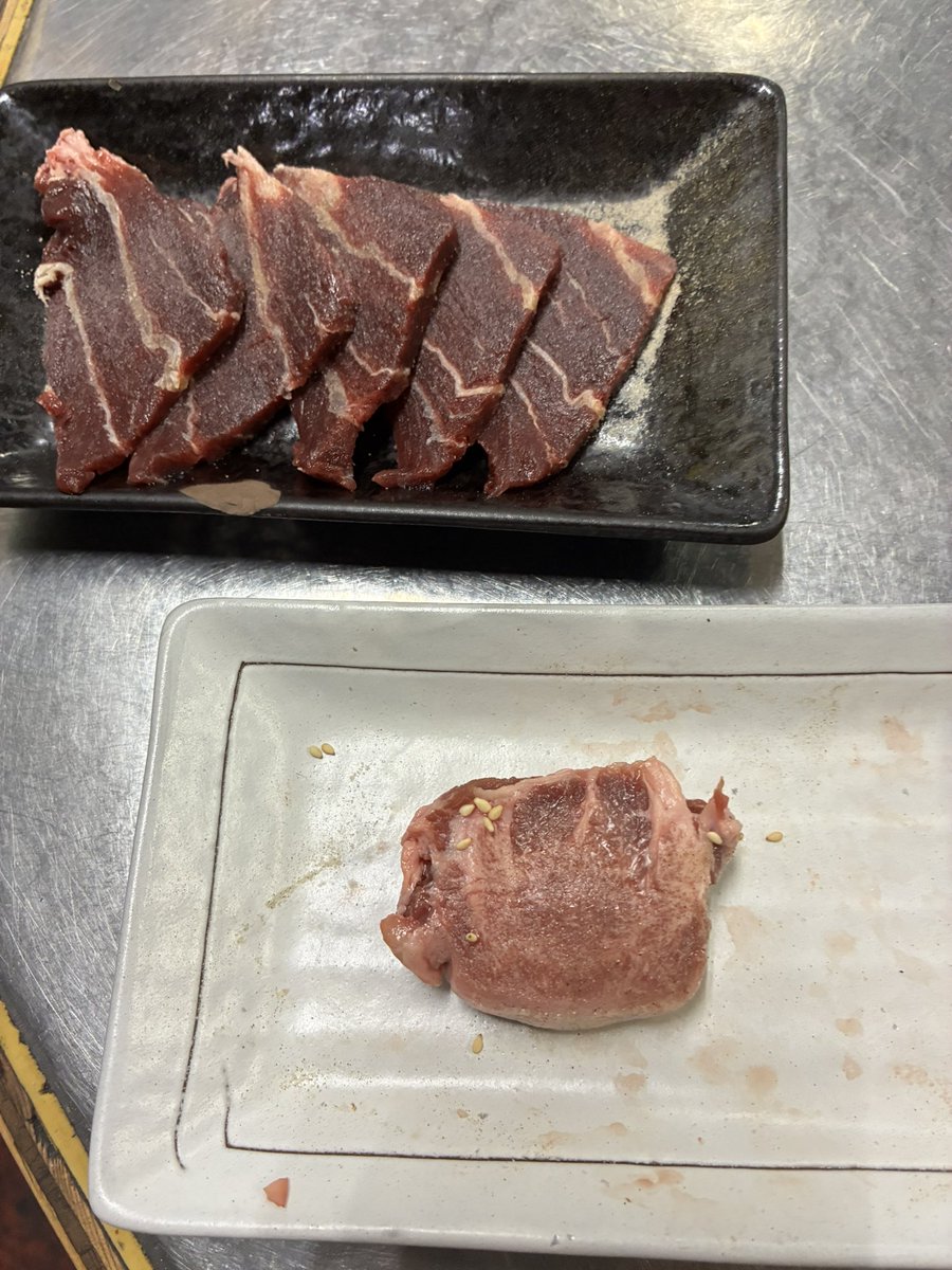 wakoto3's tweet photo. 焼いたお肉
ヒグマ初めて https://t.co/eQL0qbognV