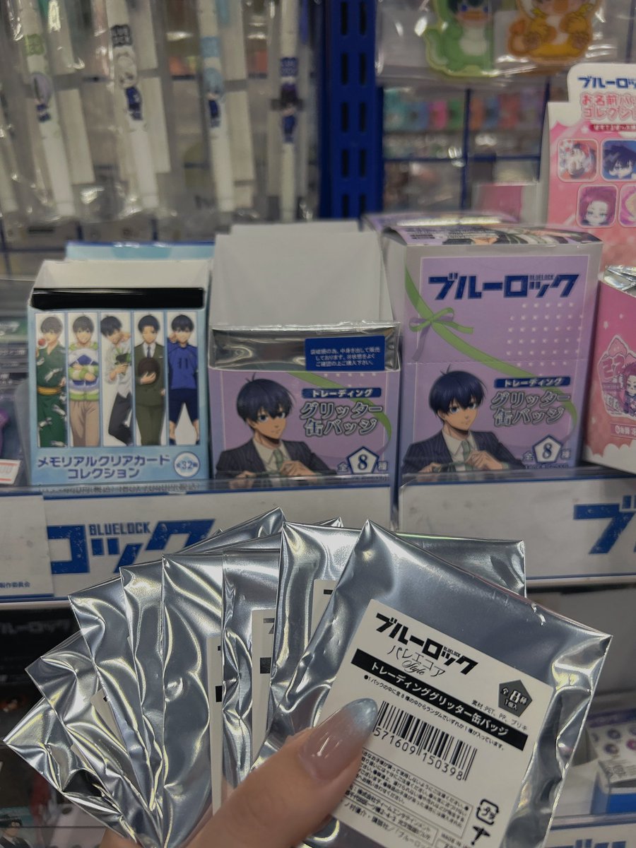 まるもり tweet media