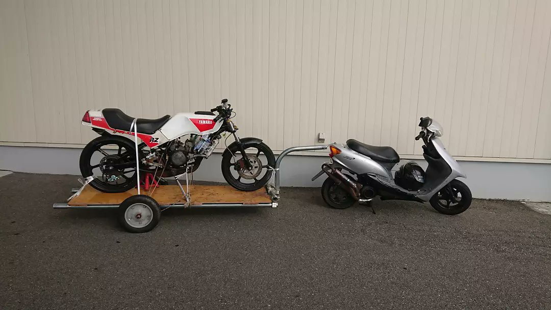 は う る tweet media