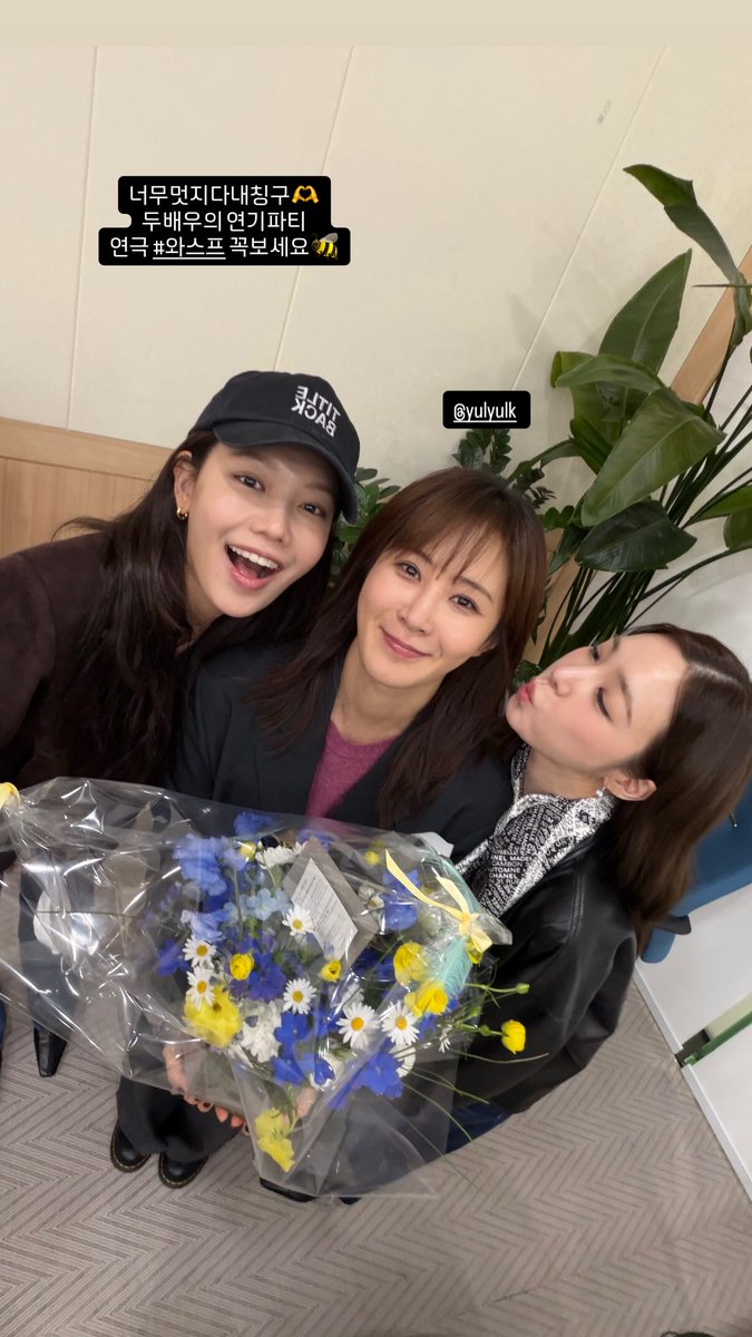 franky__a tweet media