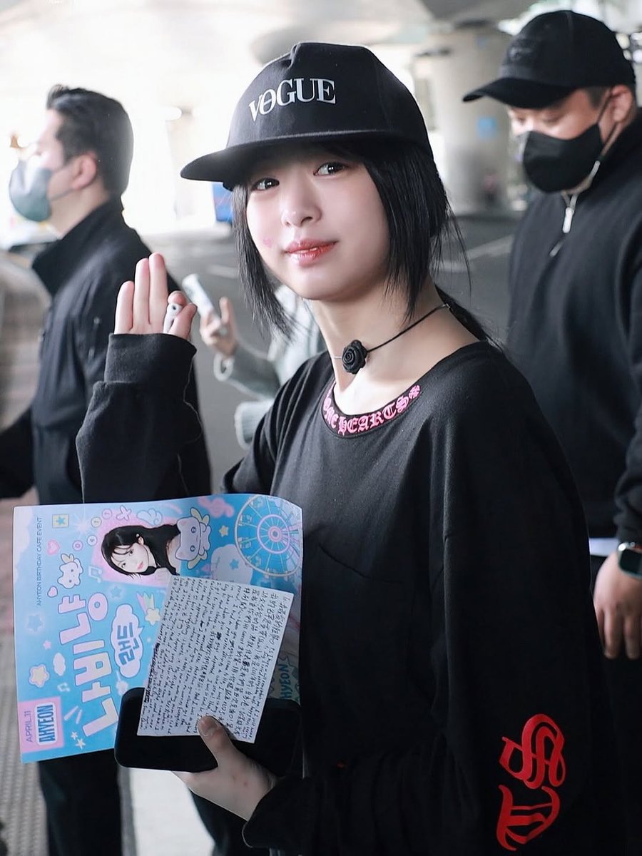 NAPO OT7😈🤍 tweet media