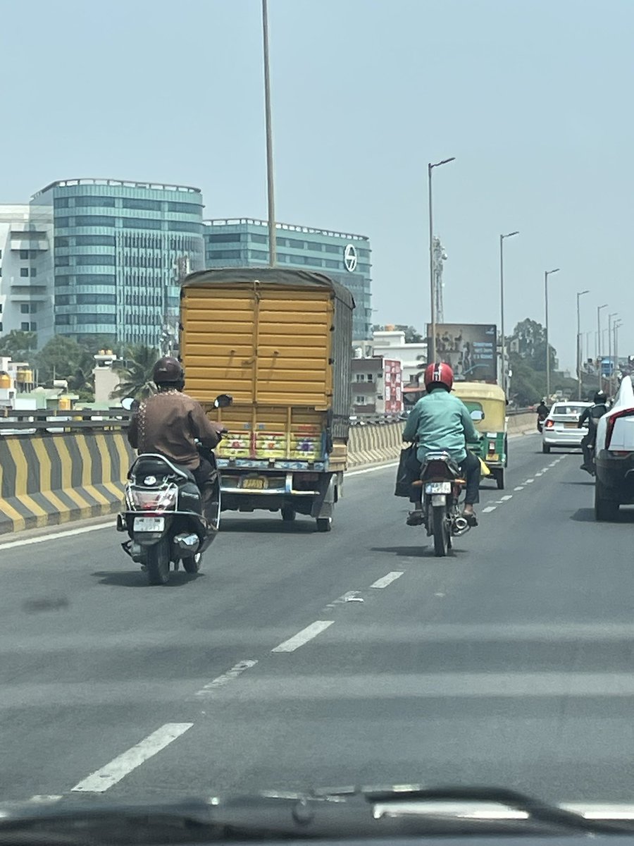 Shashi Bangalore tweet media