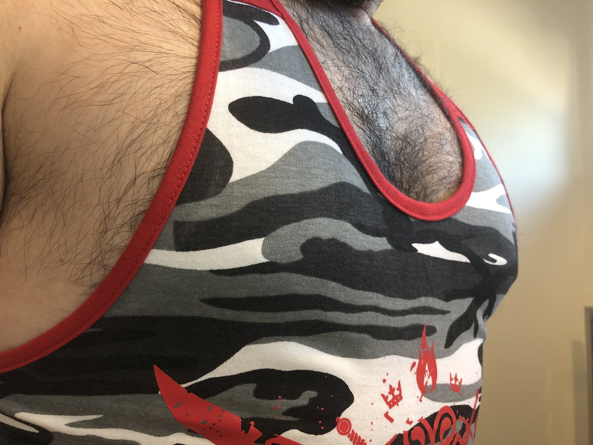 GorillaBoof™ {Big Dad} tweet media