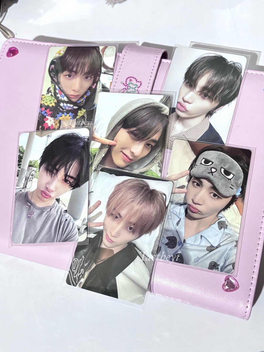 taetbeyi's tweet photo. ✶｡.•*¨* 🩰🍡👛🍈🛼🌸 https://t.co/kyrkYm7VCA