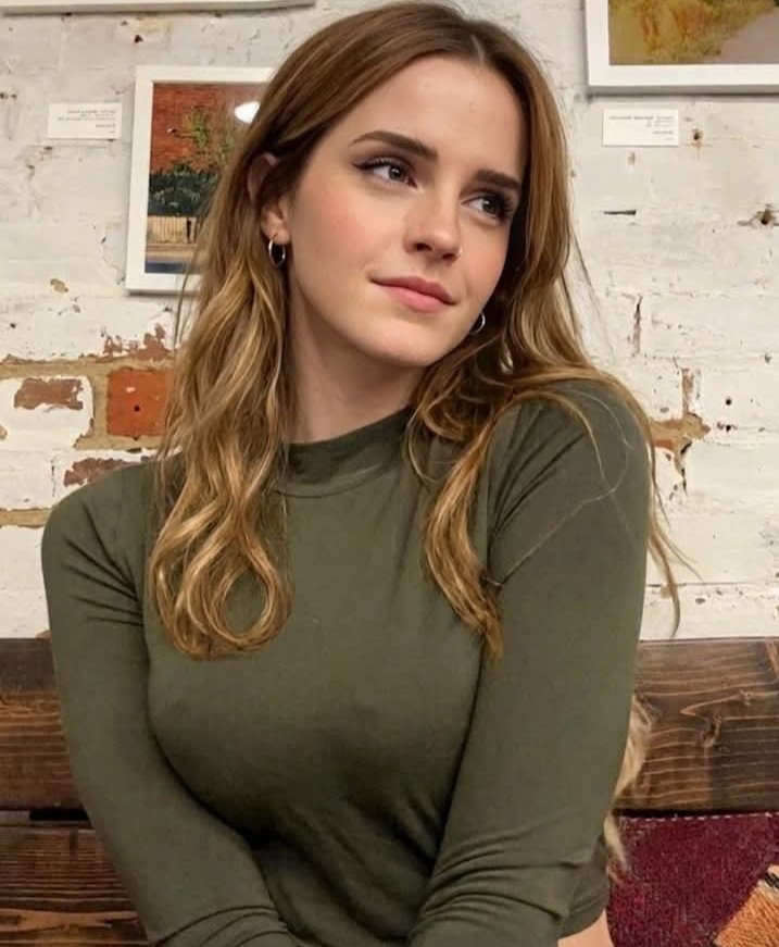Emma Charlotte Duerre Watson tweet media
