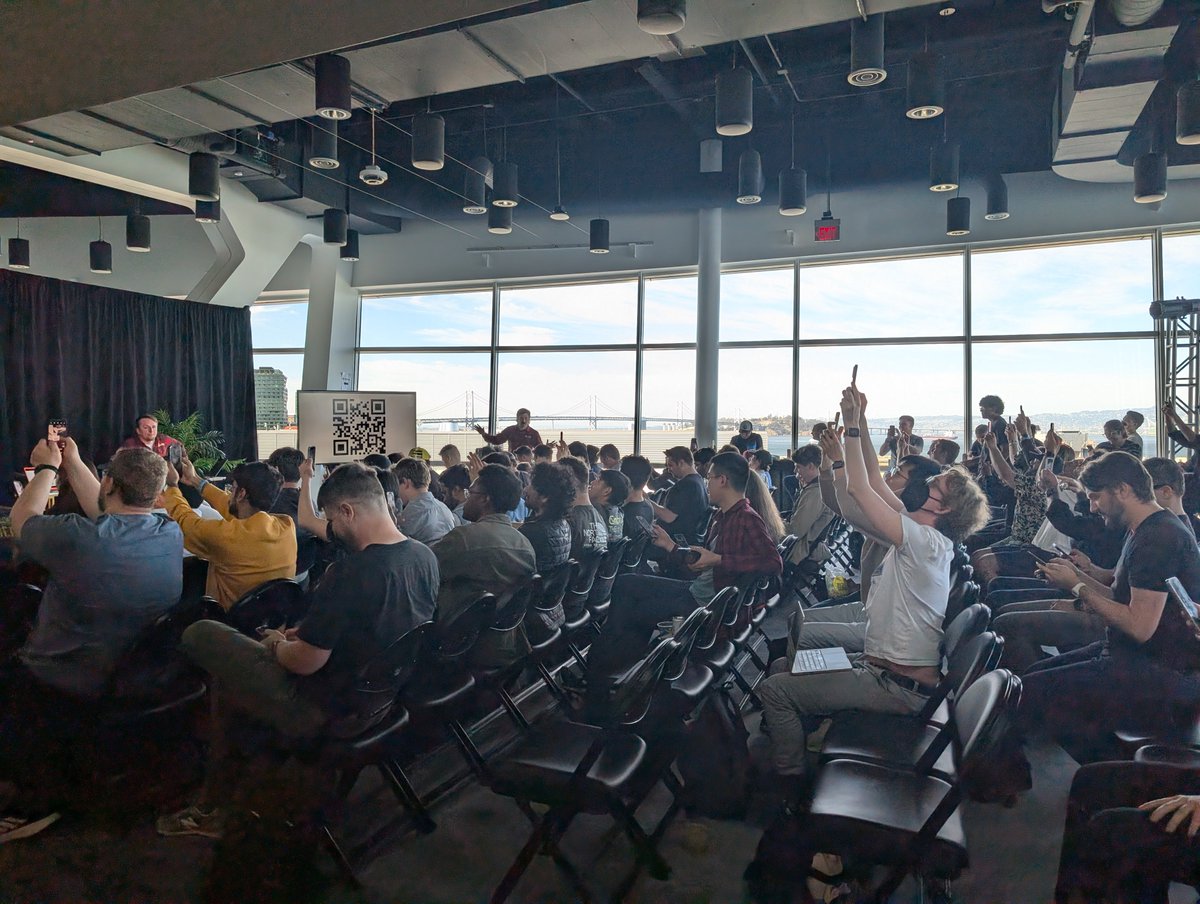 teej dv 🔭 tweet media