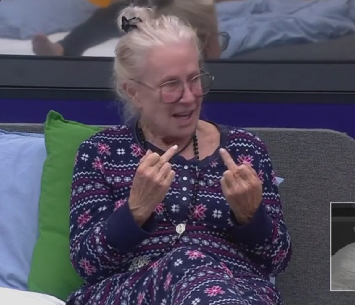 Metrosexual tweet media