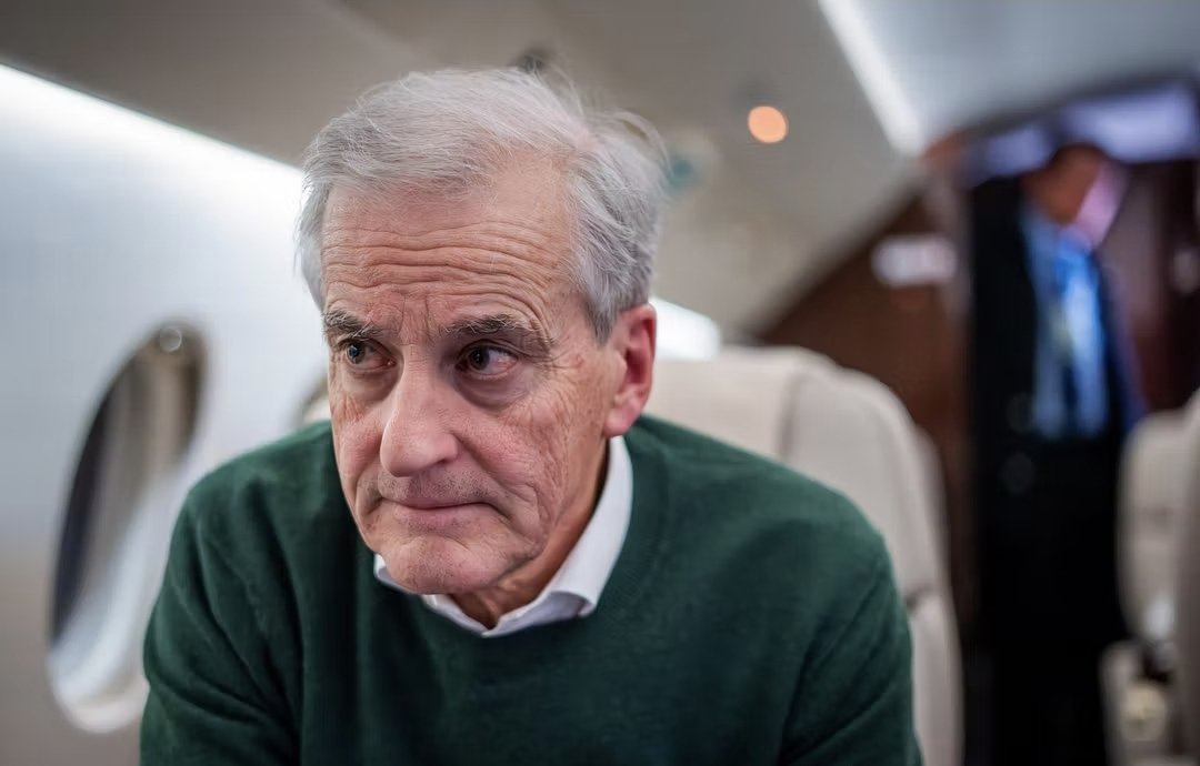 TomWaaler tweet media