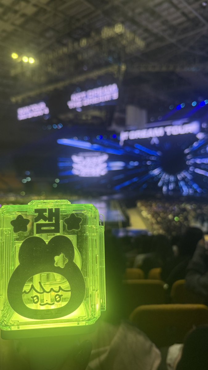 xamm ⁶⁵ tweet media