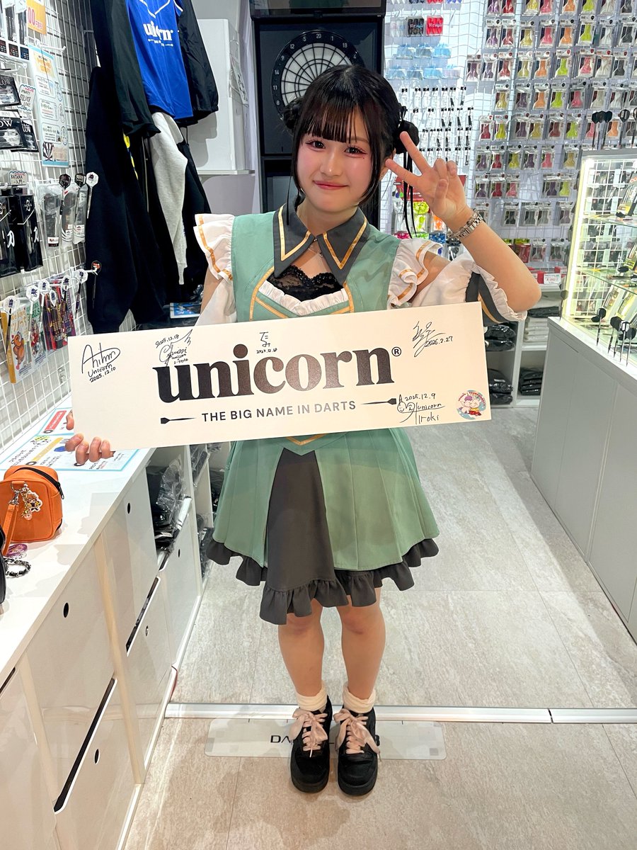 というわけで、吉祥寺にいますー
写真は新人スチームドール？の文山雪華プロ！