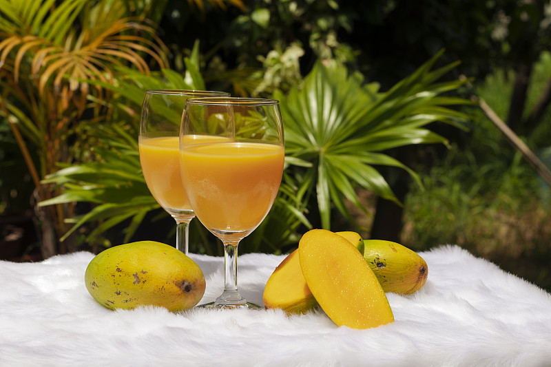 Anastasia tweet media