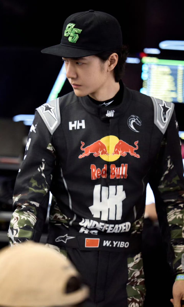 ミドリのの ft. 王一博•YIBO tweet media