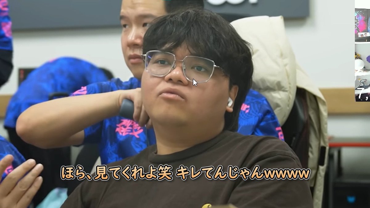 vase_fps's tweet photo. 【本日の翻訳動画】
✅キックオフ予選序盤の不調だったPRXメンバーの真剣話し合いに感心＆共感するFNS
 
見どころ：
・FNS「PRXにインド人がいるだって...？」
・PRXメンバーの精神的成熟さ
・FNS「この話は全てのチームがすること」

https://t.co/MITkbwuF4r https://t.co/YhyzjAoiwi