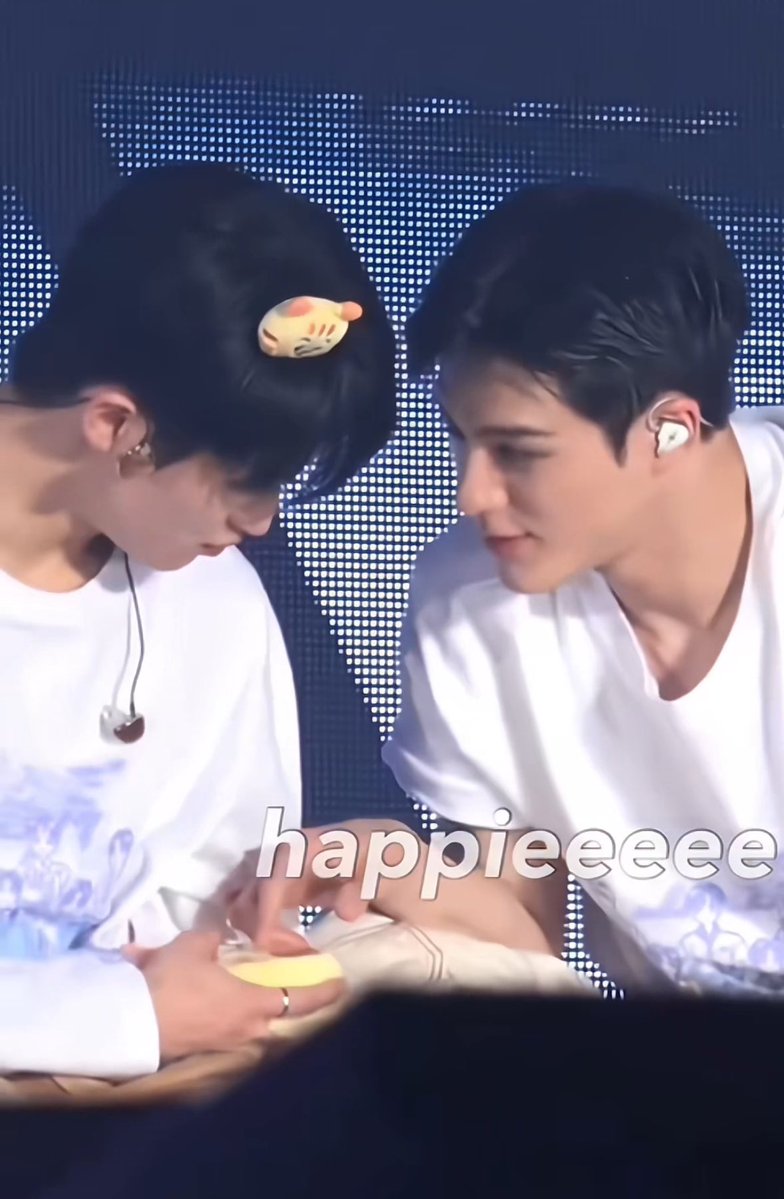 𝘱𝘢𝘱e⃝︎ .𖥔 ˖ tweet media