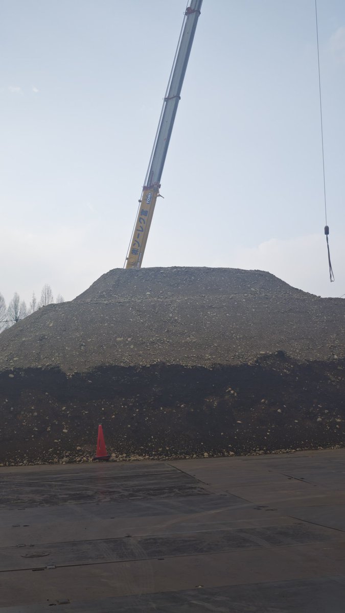 ろぼこーん tweet media