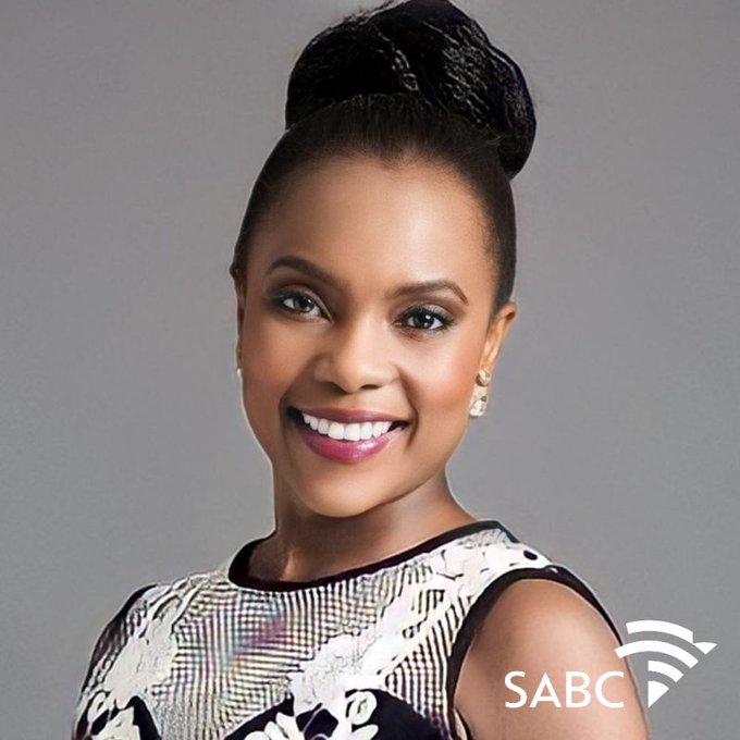 SAfmRadio's tweet photo. Welcome to #JetSetBreakfast with
@BerthaCharuma1
Conversations that move us.
Send us your #BIGPHATJUICY on Studio Numbers: CALL: 011 714 2006 SMS: 41391, charged at R1.50 Whatsapp: 0614104107 Dstv bouquet: channel 814 https://t.co/wxTeW2B7Z6