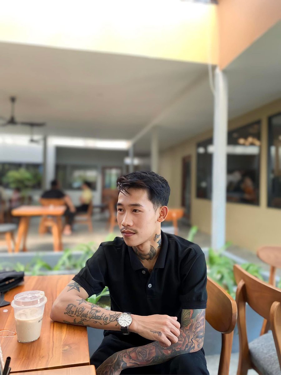 Botslim29 tweet media