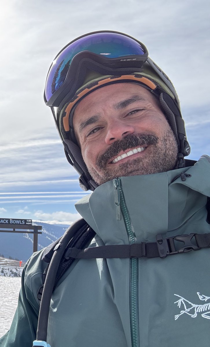 Pierced Muscle 130k+ tweet media