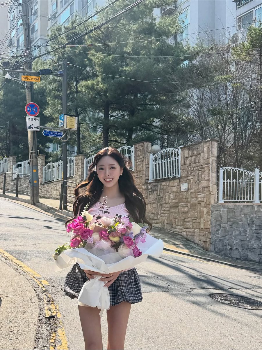 yuna pics tweet media