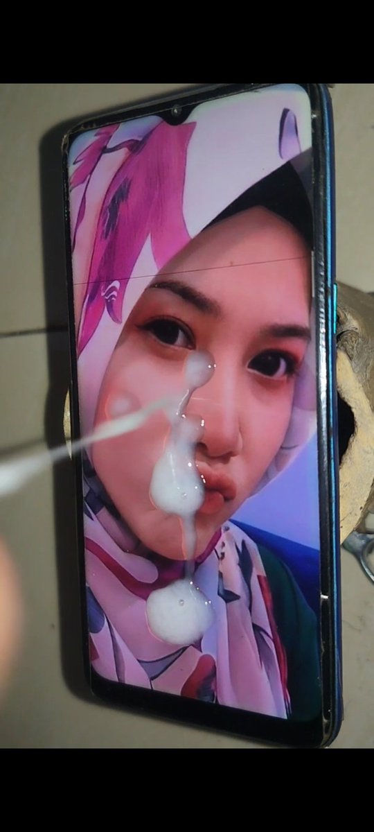Toket38073's tweet photo. Makan tuh pejuh
#cumtributeِs #pejuhinfoto #hijab #crottdimuka @mila_ningsih43 https://t.co/OYOiCT8LUA