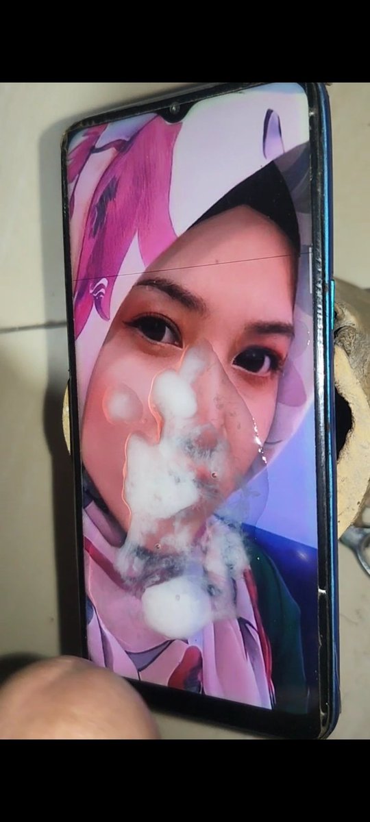 Toket38073's tweet photo. Makan tuh pejuh
#cumtributeِs #pejuhinfoto #hijab #crottdimuka @mila_ningsih43 https://t.co/OYOiCT8LUA